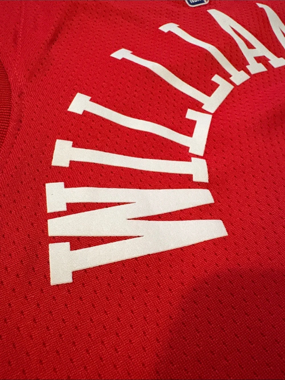 Jordan New Orleans pelicans men’s medium Zion Williamson Jersey